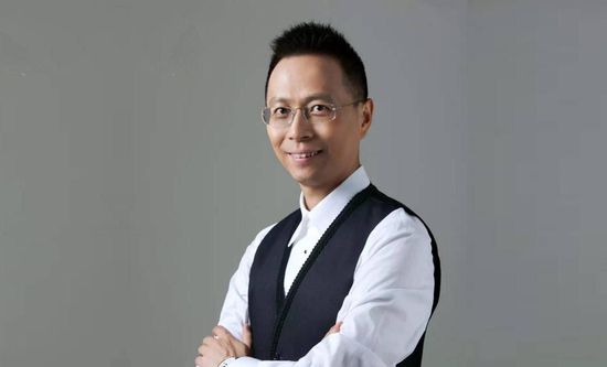 最终巴黎圣日耳曼客场1-1战平里尔，巴黎联赛8连胜遭终结。